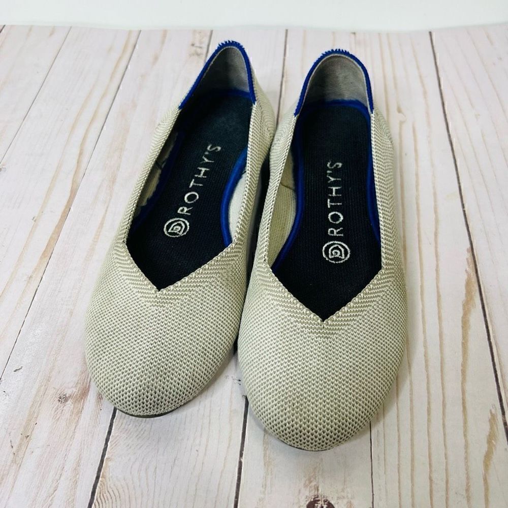 Rothy’s Light Gray Round Toe Ballet Flats - Picture 3 of 9
